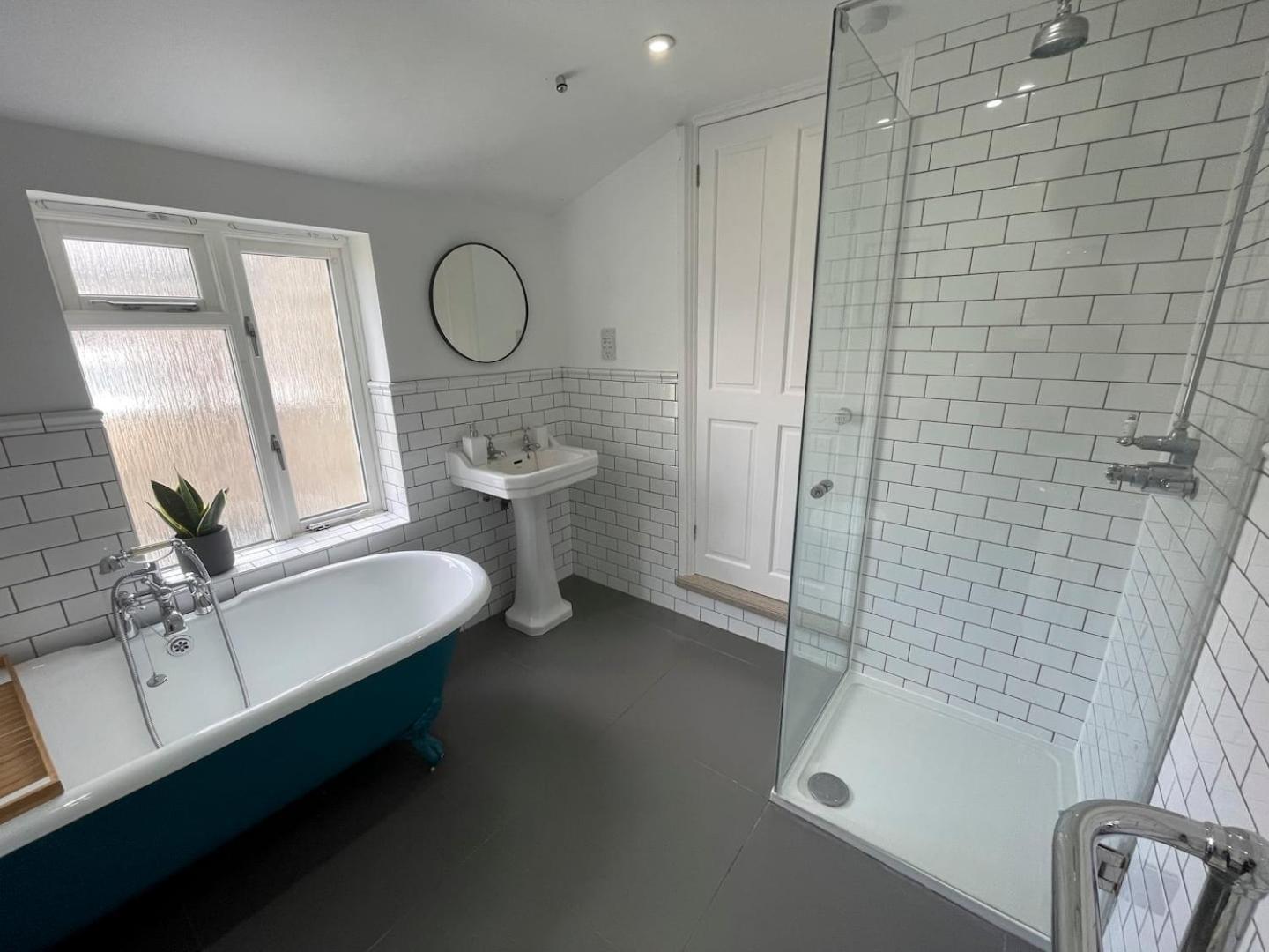 Fantastic Victorian House, Excellent City Location - Cambridge Homehost Екстериор снимка