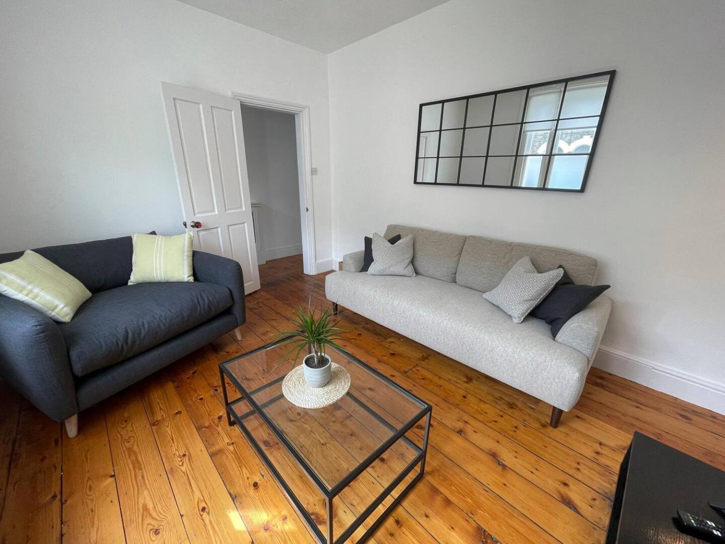 Fantastic Victorian House, Excellent City Location - Cambridge Homehost Екстериор снимка
